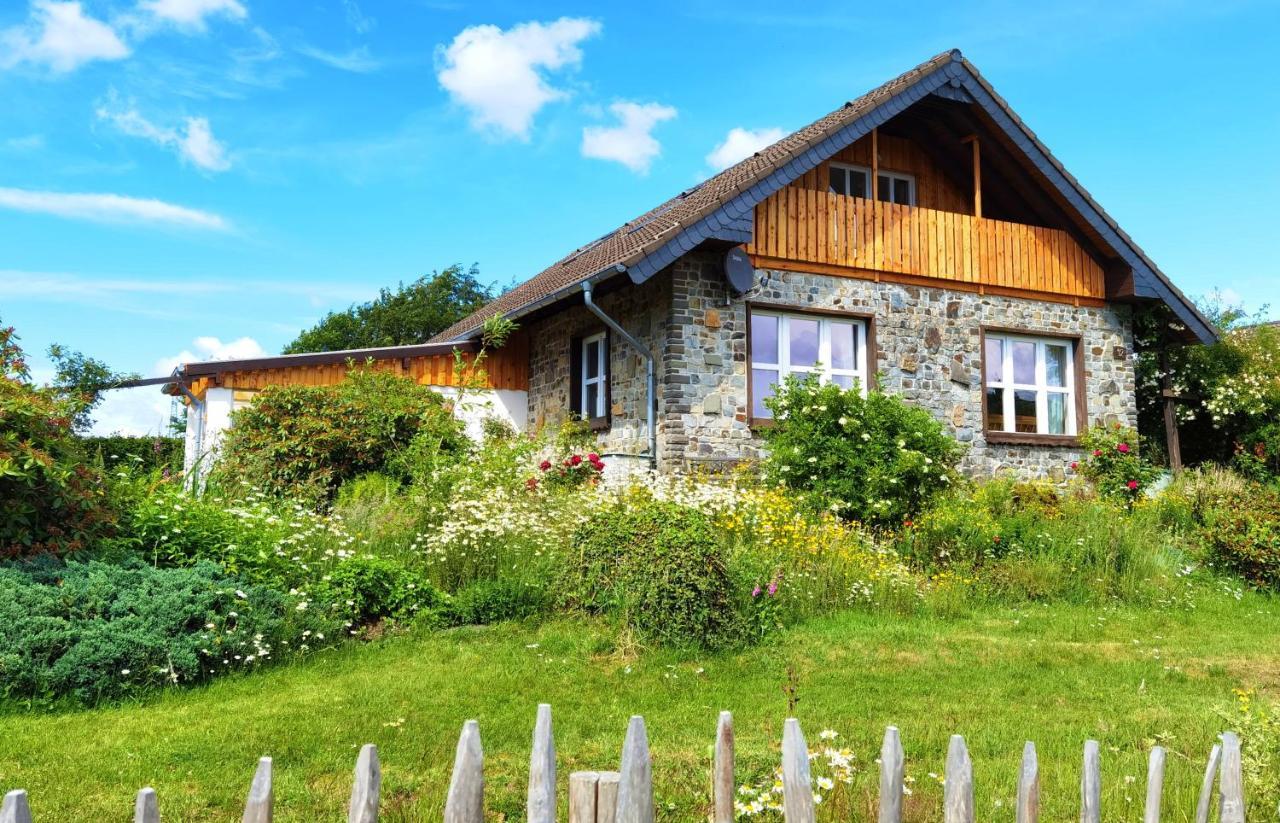Ferienhaus Eifelrose Зиммерат Экстерьер фото